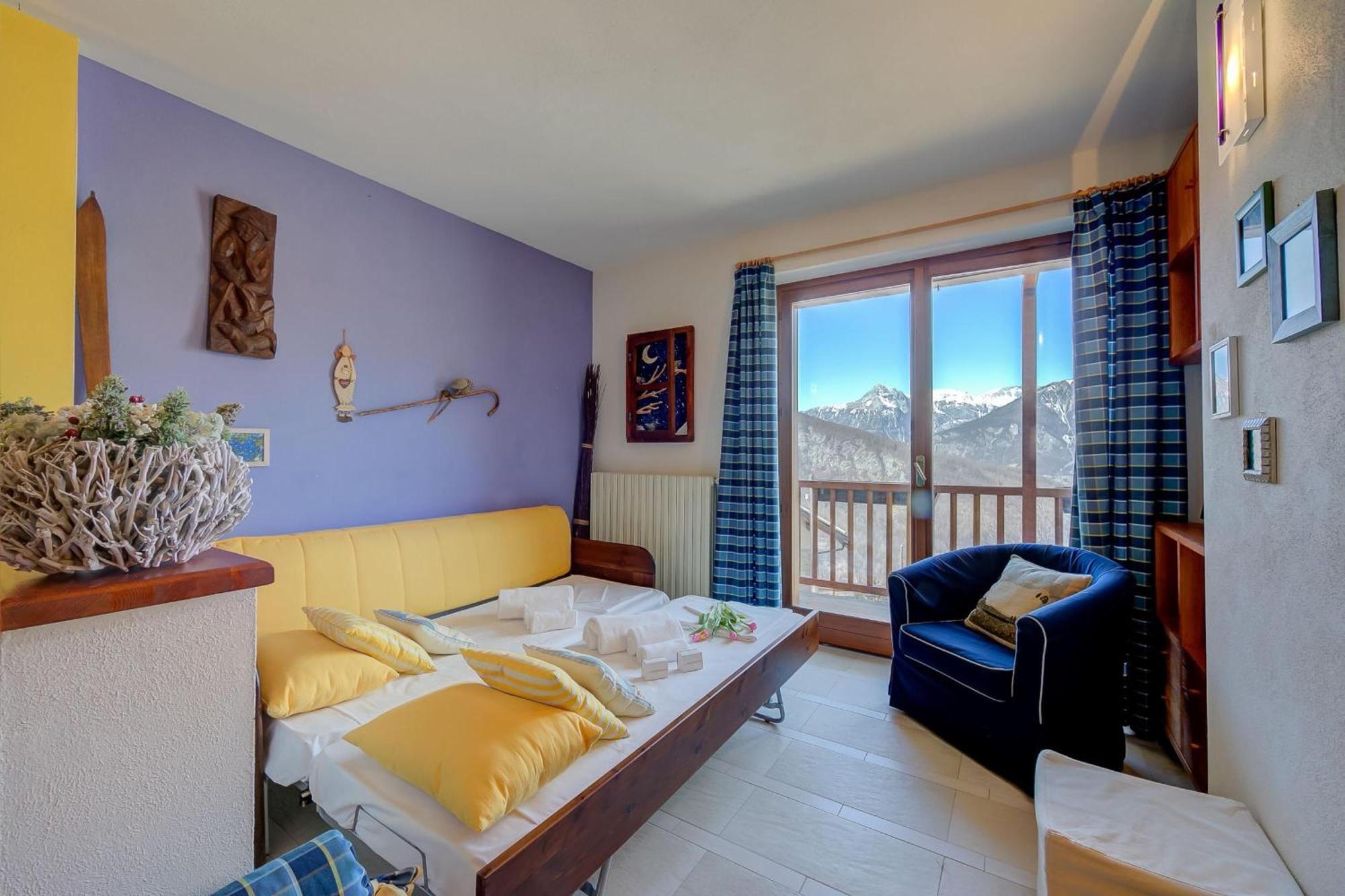 Rebecca'S House Few Steps From Skiing - Happy Rentals Bardonecchia Esterno foto